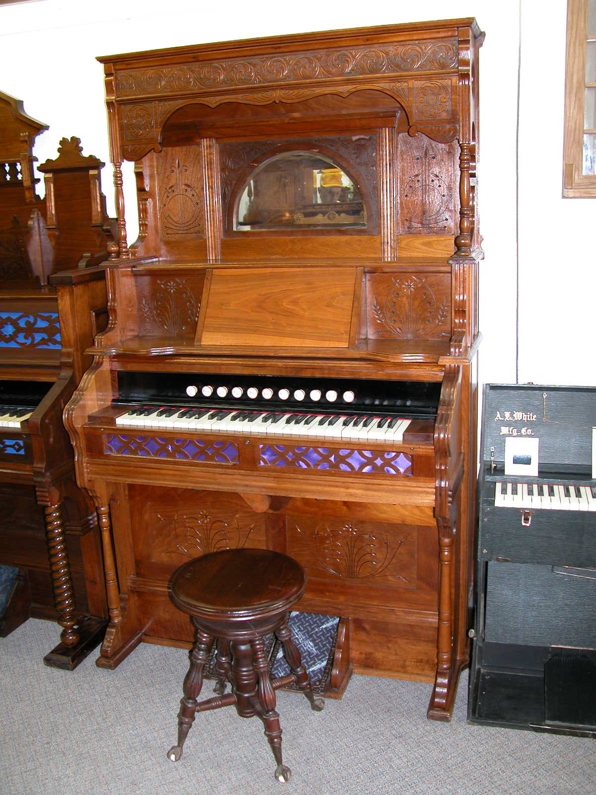 1899 Story & Clark Organ Co. I.D. No. #52