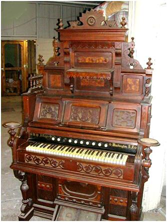 Parlor Organ (top or no top) Parlor Organ (top or no top)
